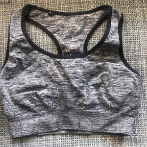 GYMSHARK SIZE SMALL SPORTS BRA